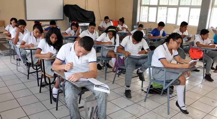 América Latina sigue por debajo de la media en ciencias, lectura y matemáticas
