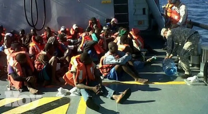 De 600 detenidos intentando viajar a PR en yola, 365 son haitianos