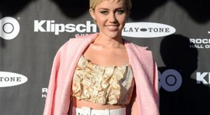 2 años de prisión para hombre robo en casa de Miley Cyrus 