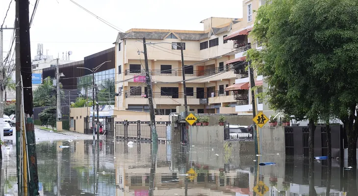Director del COE pide revisar planificación urbana ante nuevos riesgos en las ciudades