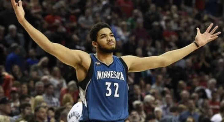 AP dice Karl  Towns fue elegido el Novato del Año de la NBA