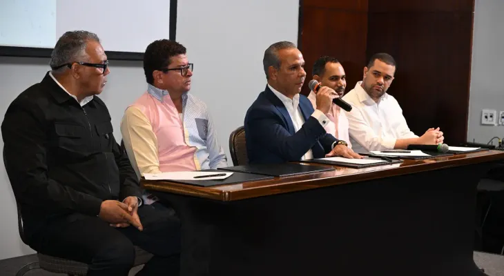 Bancas deportivas solicitan a Abinader vetar ley de juegos de azar
