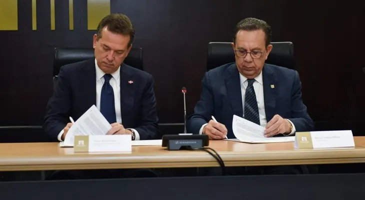 BCRD y MICM firman un memorando de entendimiento para colaborar en la ejecución del proyecto ?Encuesta Nacional de las Mipymes?