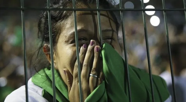 Anuncia su retiro portero del Chapecoense que no viajó con el equipo 