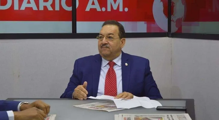 El senador Castillo: Los funcionarios del PRM no han tenido "la bragueta bien puesta" para cancelar a los peledeístas