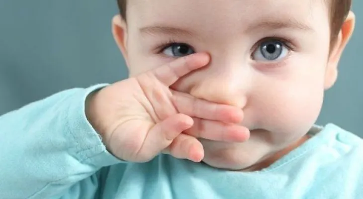 Un estudio revela que comerse los mocos ¡es bueno para la salud!