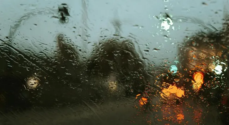 Indomet pronostica ambiente caluroso y lluvias débiles para este domingo en República Dominicana
