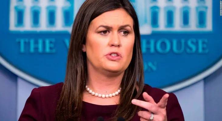 Sarah Sanders se disculpa tras una afirmación falsa sobre empleos personas negras en EE.UU 