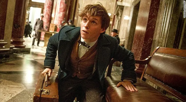 J.K. Rowling revela que habrá cinco películas de Fantastic Beasts and Where to Find Them