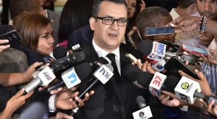 Aunque usted no lo crea, jueces se reducen salarios en la República Dominicana