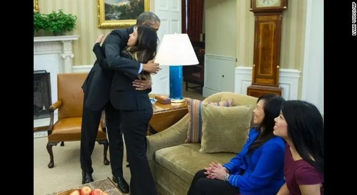 Abrazar o no abrazar... esa nunca fue la cuestión para Obama