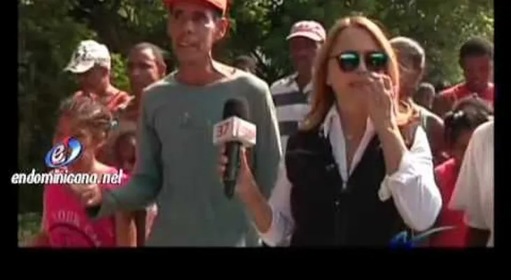 Nuria Piera recorre zonas afectadas por lluvias en la región Norte