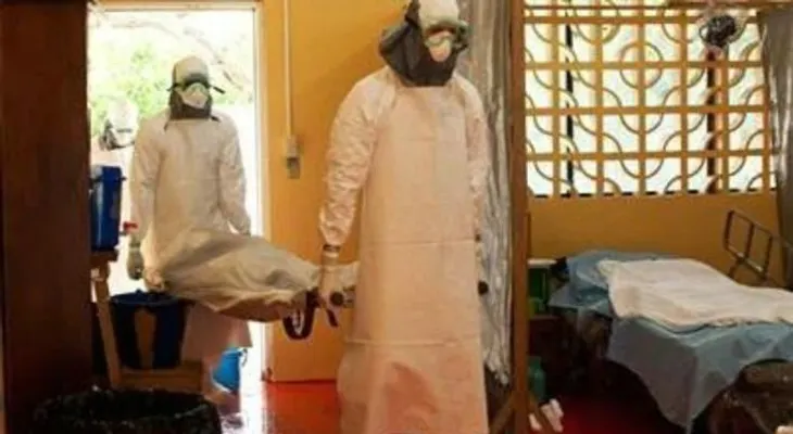 Brote de ébola causa más de 700 muertes en África 