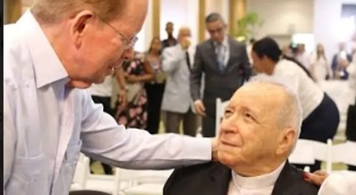 Dios, soldados y la realidad de la tercera edad.