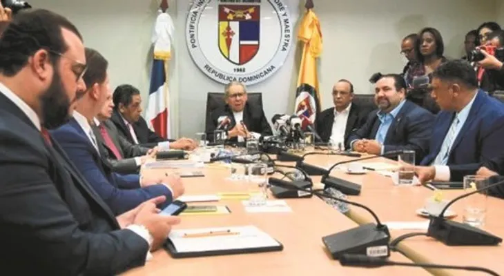 Partidos de oposición siguen renuente a volver al diálogo