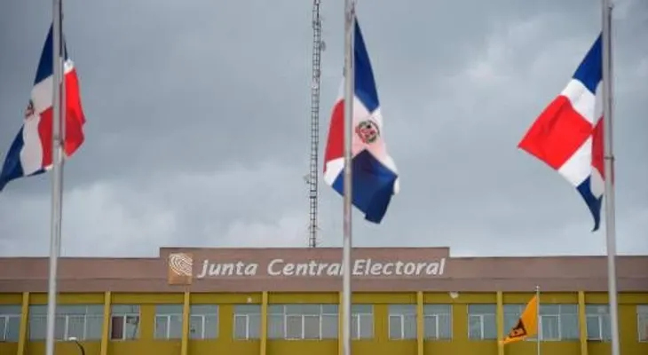A la JCE se le complicaría organizar eventual segunda vuelta el 26 de julio