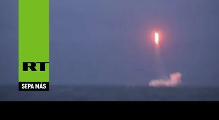 Rusia prueba con éxito un misil balístico intercontinental lanzado desde un submarino nuclear (VIDEO)
