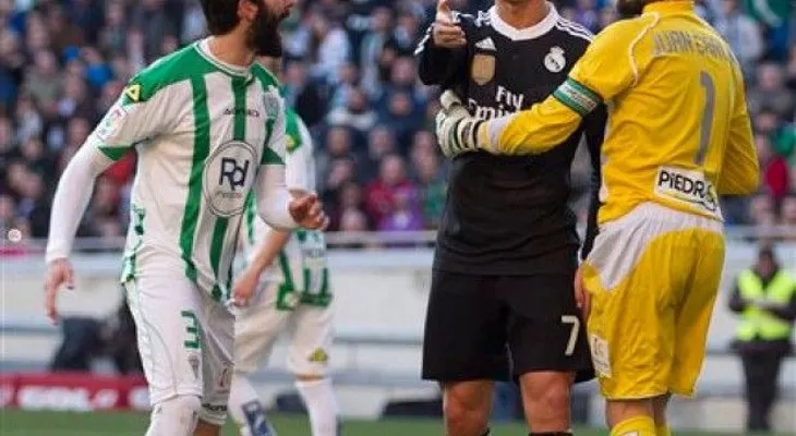Suspenden por 2 partidos a Cristiano por patada 