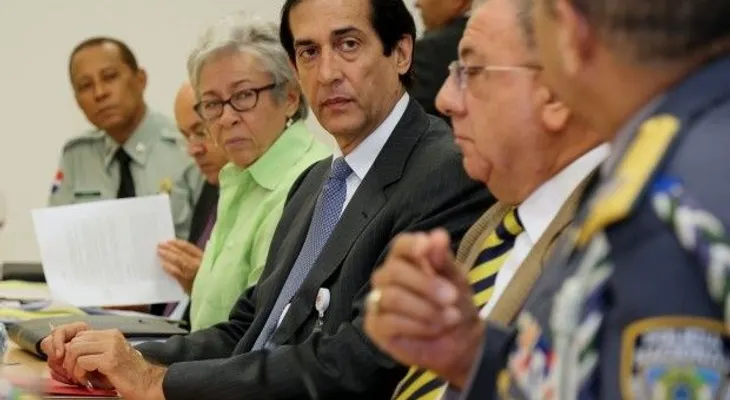 Gustavo Montalvo pide a Indotel evitar activación de teléfonos macos 