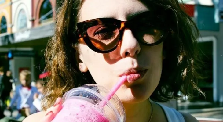 Investigadores de EEUU: beber jugo de frutas aumenta el riesgo de muerte, más que el refresco