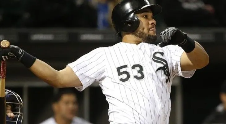 Melky Cabrera a la lista de emergencia familiar