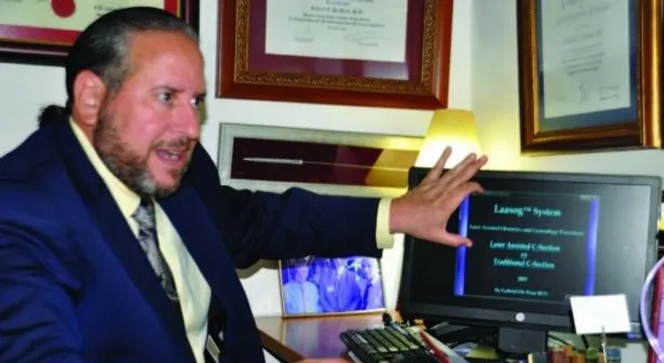 Médico RD es pionero en técnica cesárea con láser
