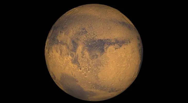 ¿Vida extraterretre o una base espacial en Marte? Qué implica el hallazgo de agua de la NASA