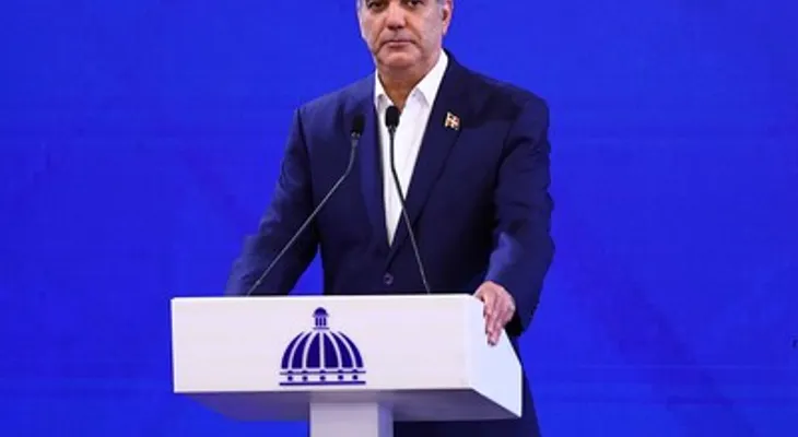 Popularidad de Abinader supera la de su gobierno y gabinete: Encuesta ACD Media