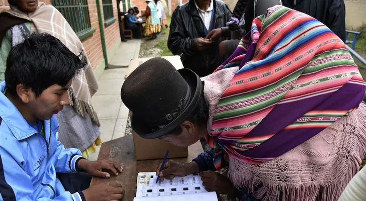 Los bolivianos deciden en referéndum si quieren que Evo Morales sea candidato presidencial en el 2019