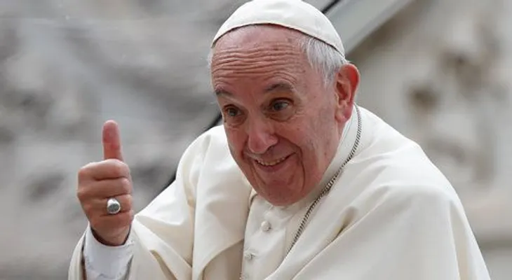 El Papa cree analizar posibilidad ordenar hombres casados como sacerdotes