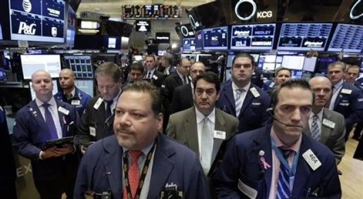 Wall Street cierra con fuerte alza al subir el petróleo