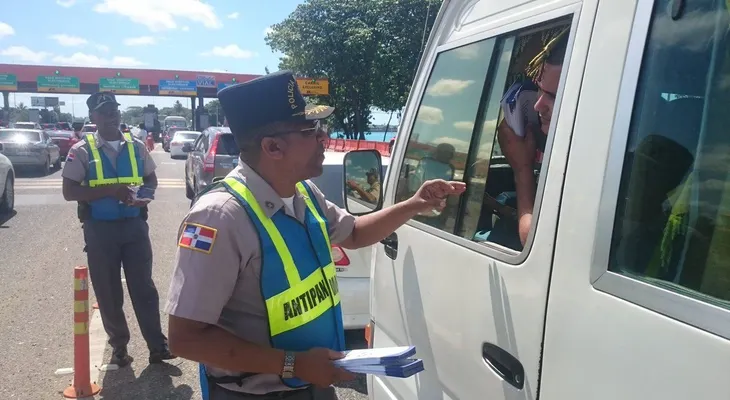 La PN y la Defensa Civil continúan operativos; se reduce el tránsito por Las Américas