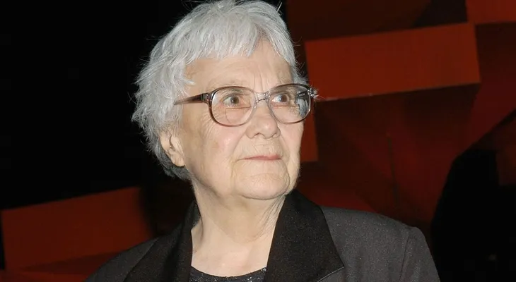 Subastan 38 cartas de la escritora Harper Lee por 12.500 dólares