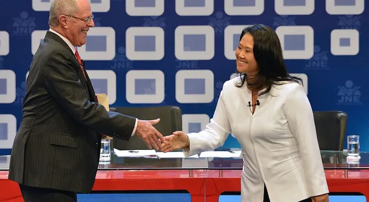 Promesas y ataques en el último debate presidencial peruano