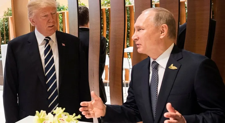 Vladimir Putin dice que está dispuesto a reunirse con Donald Trump "cuando EEUU esté listo"