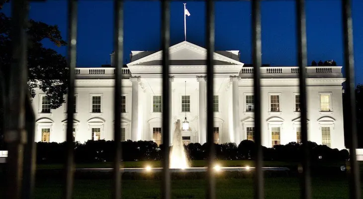 Un intruso viola la seguridad de la Casa Blanca y es detenido por el Servicio Secreto
