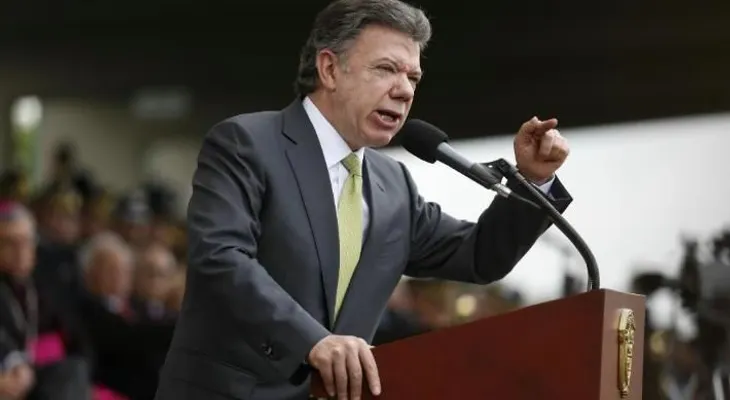 Presidente de Colombia propone fin de la reelección 