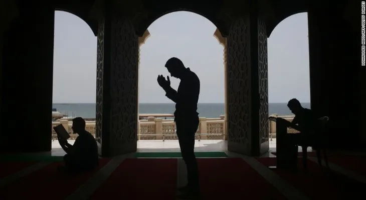 Pronto nacerán más bebés musulmanes que bebés cristianos, dice estudio