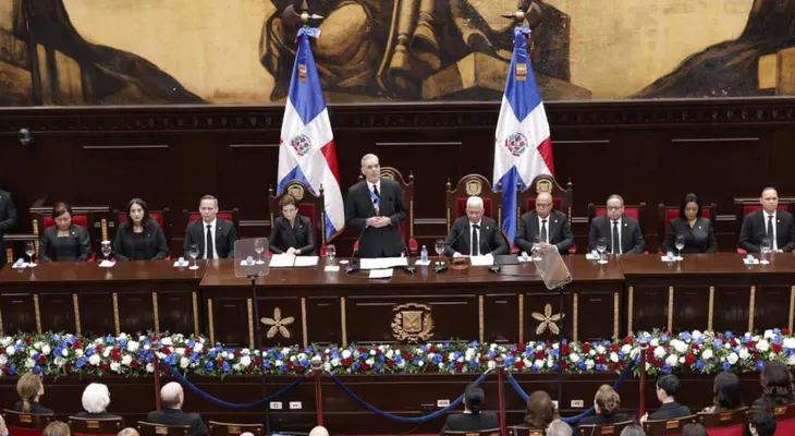 Abinader afirma 200 mil salieron de la pobreza en último año