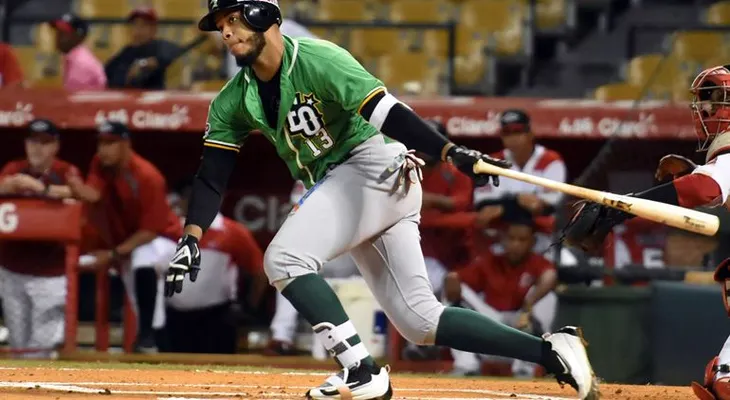 Estrellas empatan con Águilas en el primer lugar