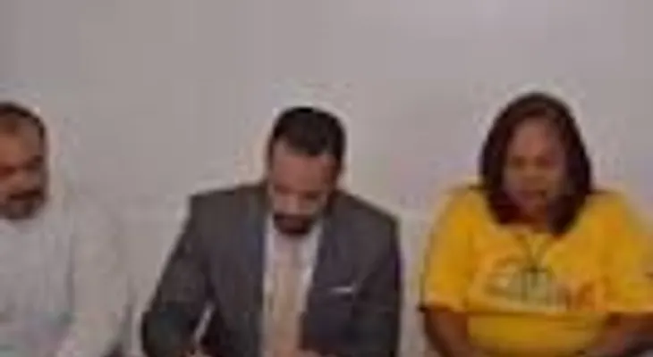 Euclides Marmolejos firma compromiso por la transparencia y gobernabilidad en el DN   