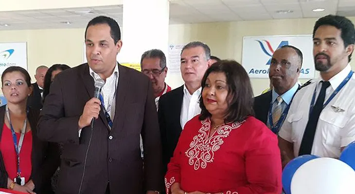 Inauguran vuelos regulares entre Curazao y la RD