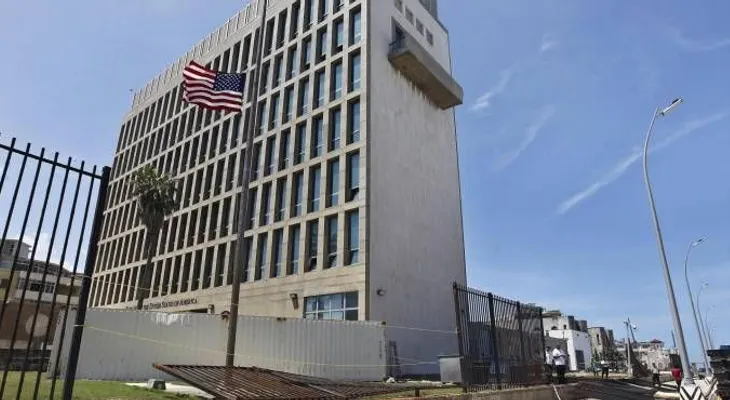 EEUU suspende emisión de visados en Cuba y pide a estadounidenses no viajar a ese país