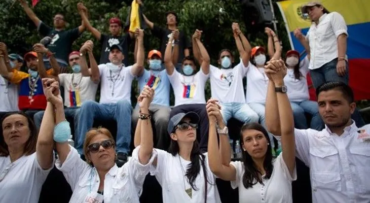 EU arremete contra Cuba y Venezuela