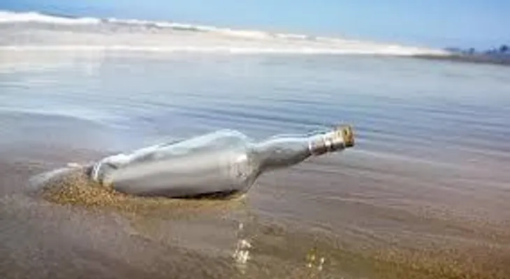 Hallan mensaje en botella de hace un siglo 