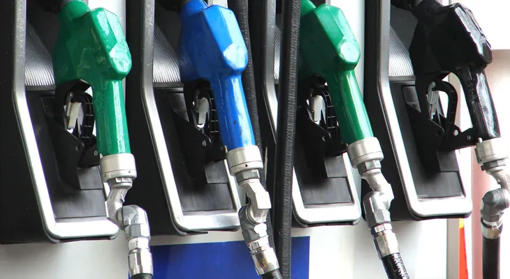 Aumentan RD$4.00 a las gasolinas y RD$3.00 a los gasoil; el GLP sube RD$1.00