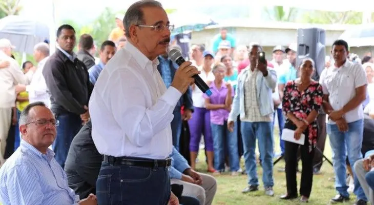 Danilo Medina dice convertirá pobres en clase media y el campo un atractivo para nuevas generaciones