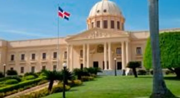  Danilo Medina promulga Ley de Presupuesto por RD$602, 887,059, 987