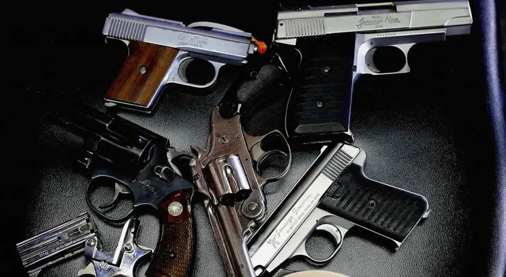 Detienen pandilleros dominicanos en Massachusetts por tráfico armas de fuego a RD