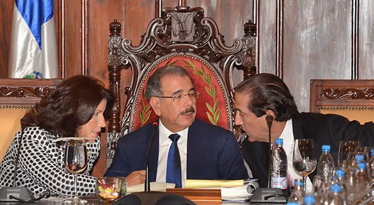 "Que el Pueblo Juzgue"